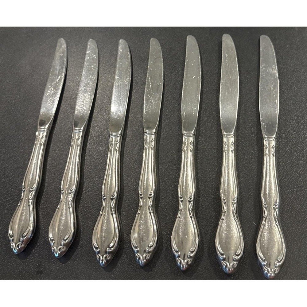 Oneida Deluxe Strathmore Stainless Steel Dinner Knife Knives Set Of 7 USA